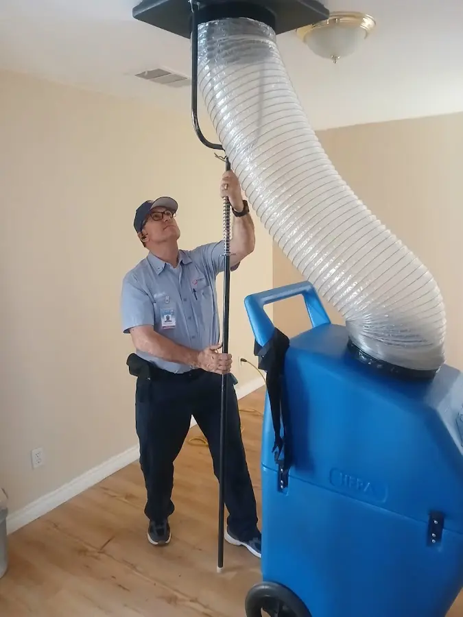 HVAC Installation technician using HEPA equipment in Glendale